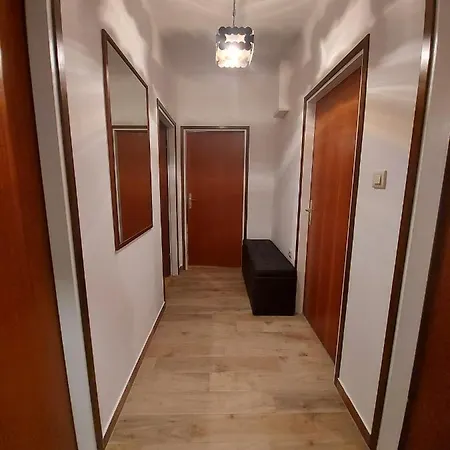Apartment Natasa- Apt.1 *